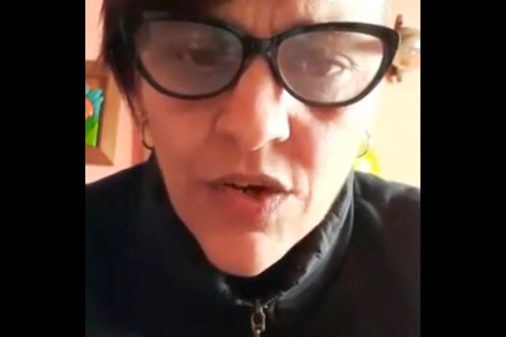 Captura del v&iacute;deo publicado este lunes por la abuela de la menor.