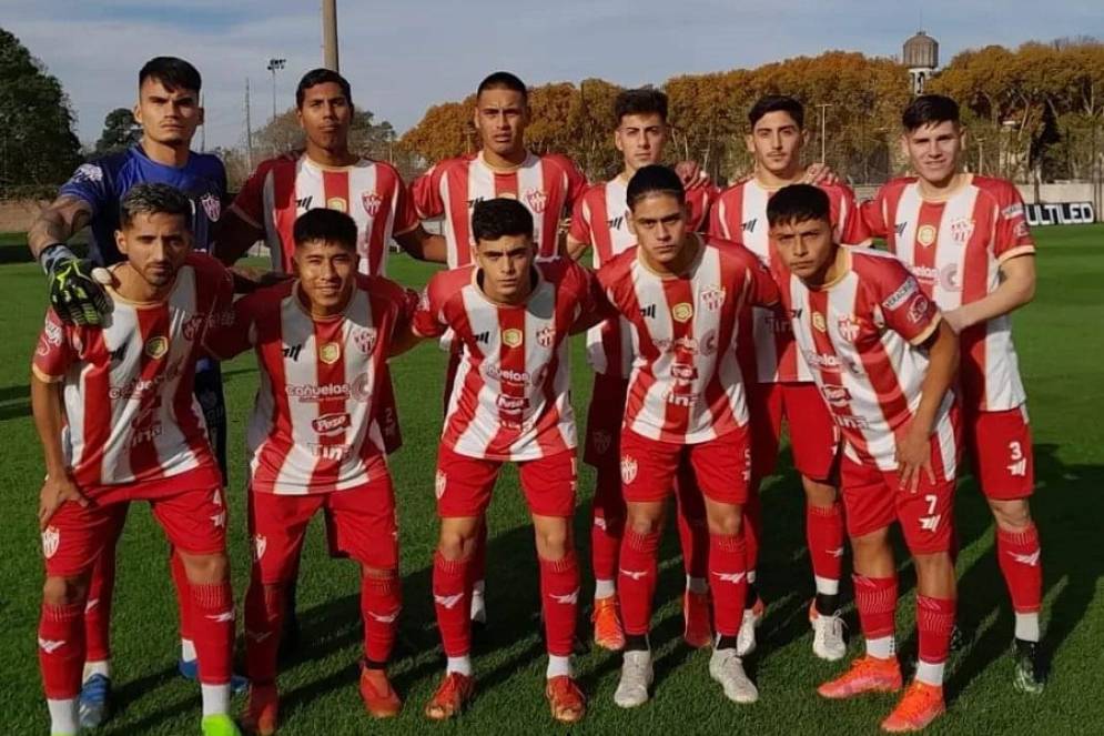 El equipo que cerr&oacute; el Apertura. Ph: redes sociales de CFC.