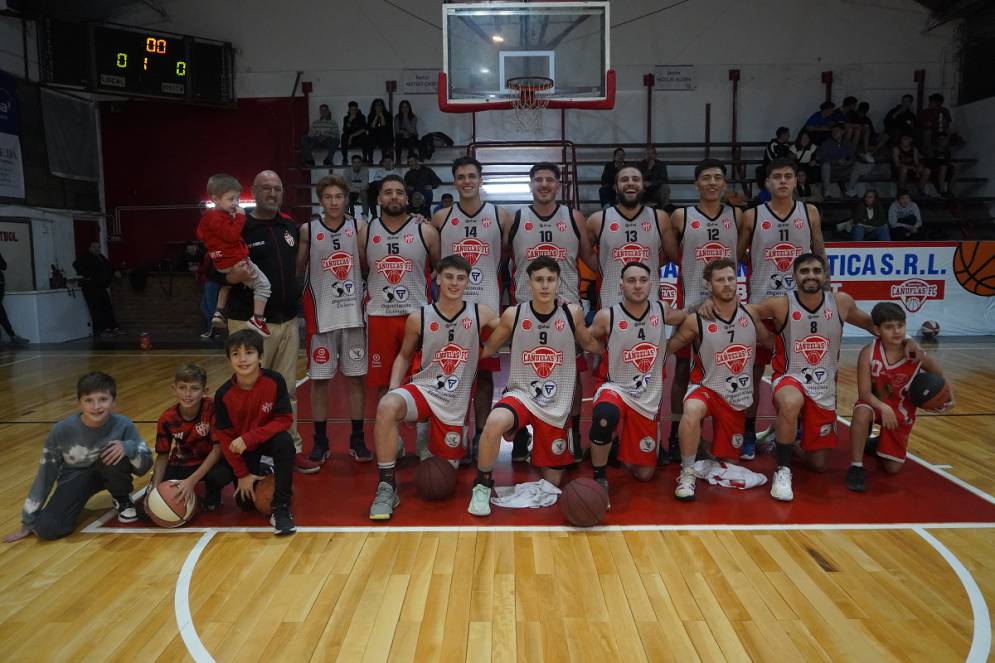 El rojo tuvo su estreno de local.