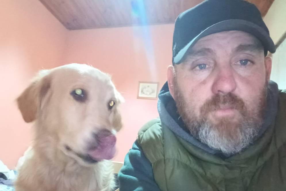 Leo junto a "Nika"; su gran compa&ntilde;era. 