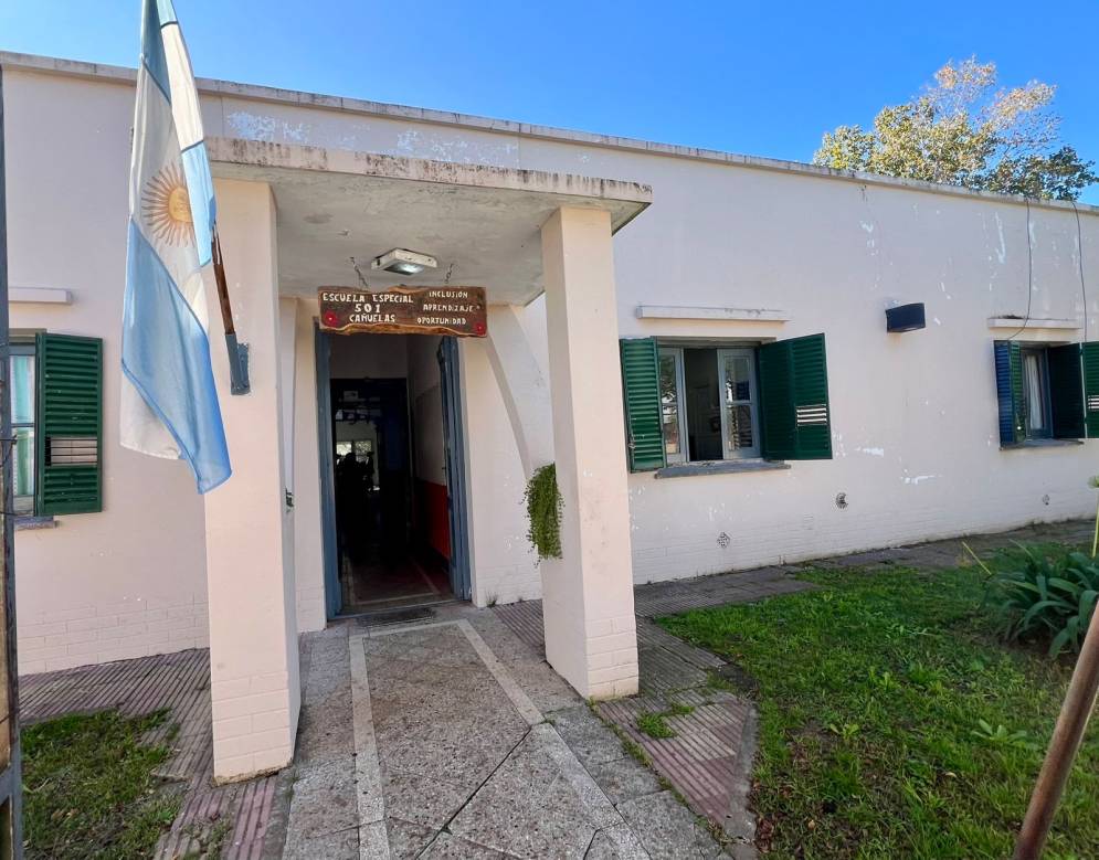 A puertas abiertas. Comenzar&aacute; a las 16:30.