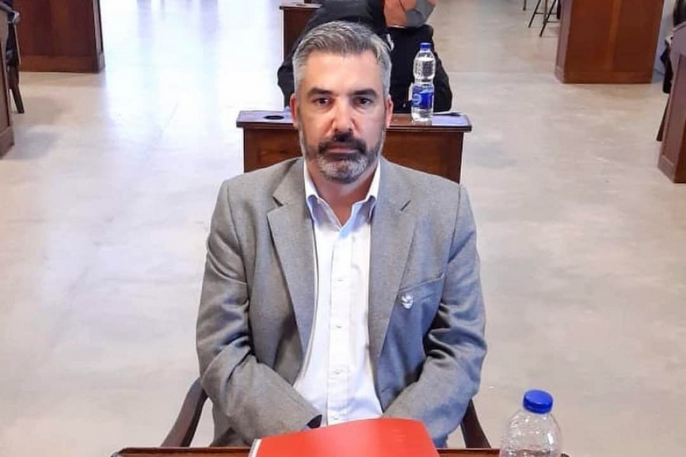 Carlos &Aacute;lvarez en el recinto.