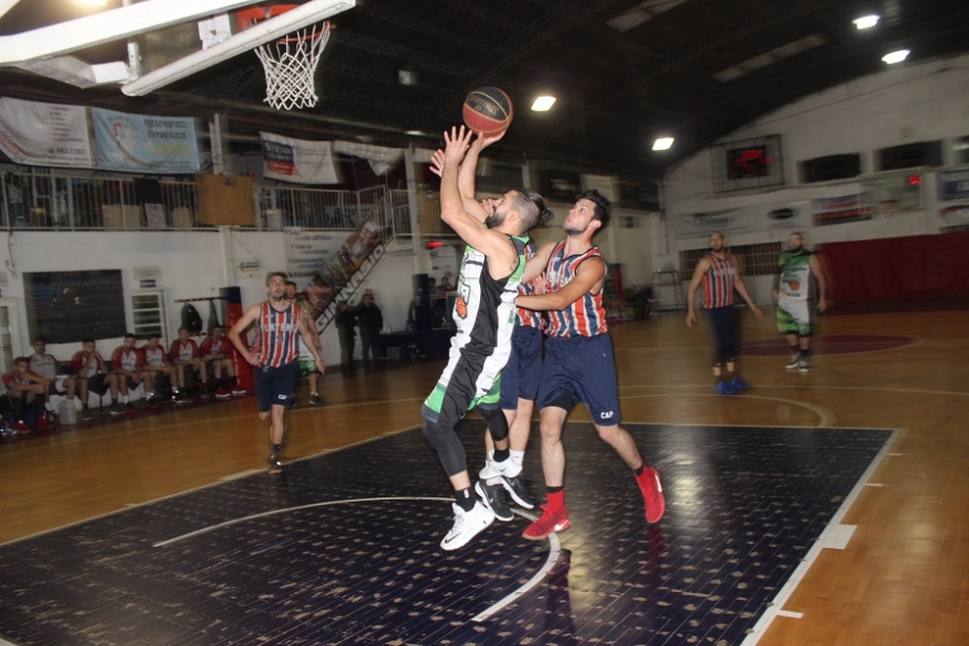 Juventud perdi&oacute; 72-66 ante Atl&eacute;tico Platense