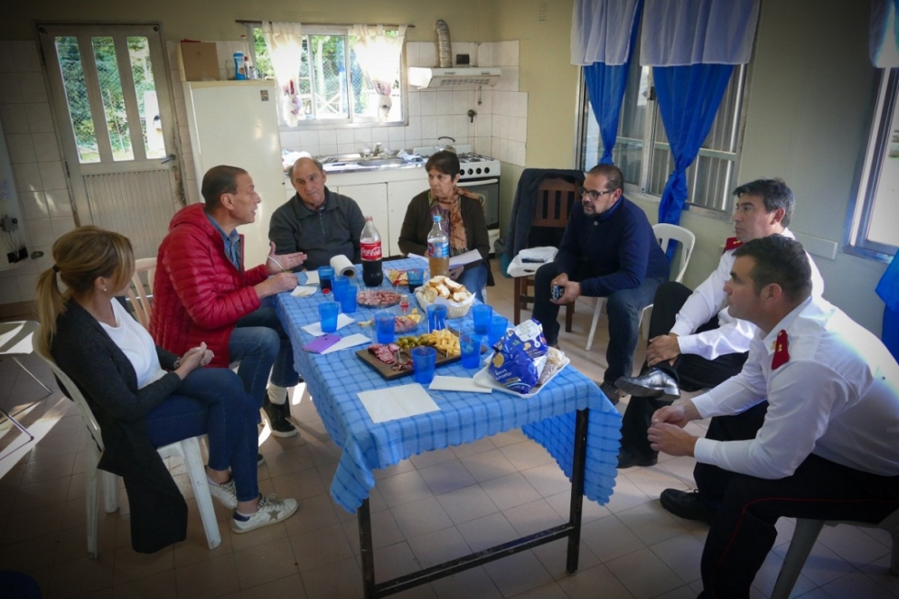 La reuni&oacute;n se dio este viernes.