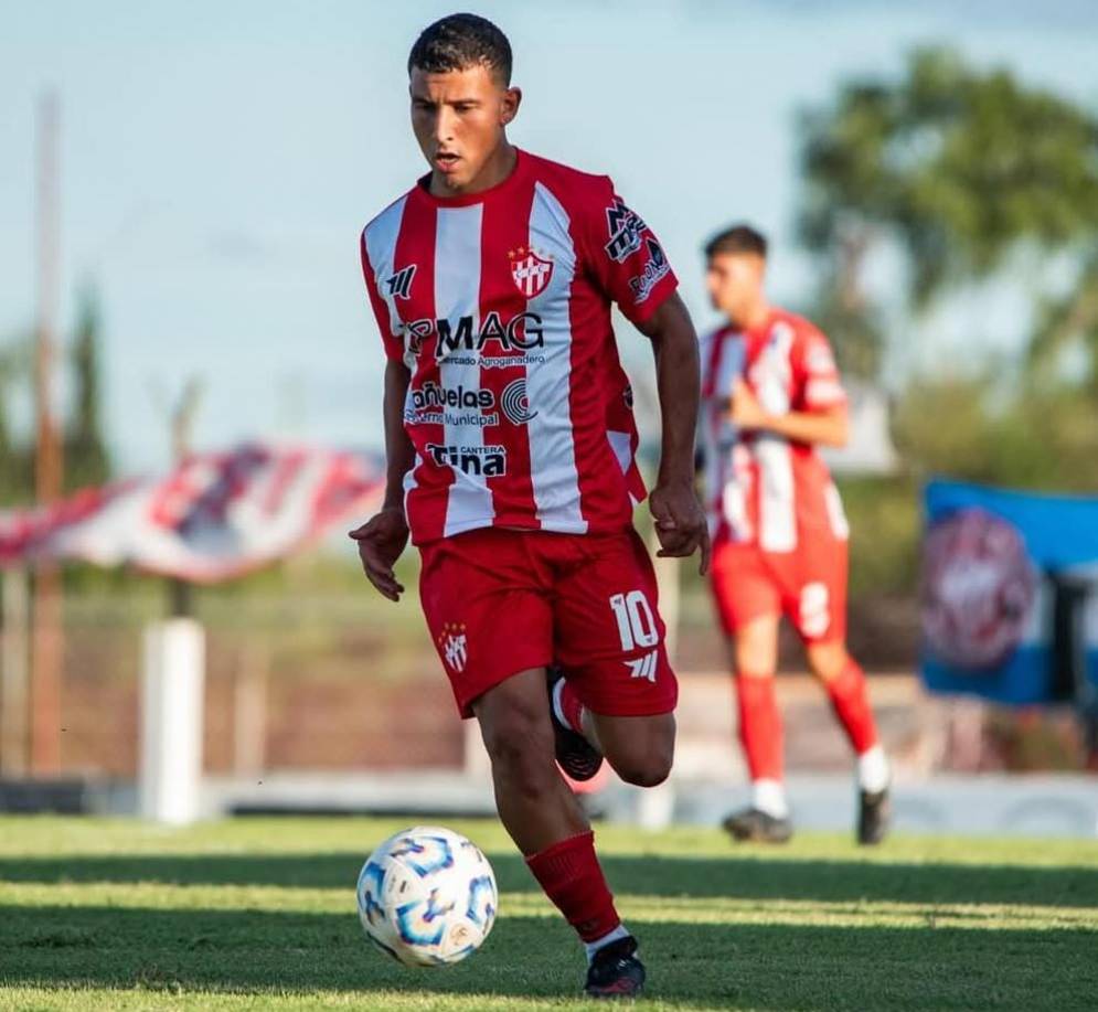 Soria fue la figura de la cancha. Ph: redes&nbsp;CFC.