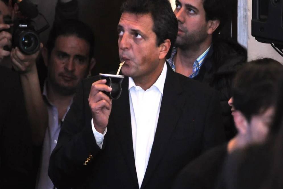 Massa amenaza con presentar lista en algunos distritos.