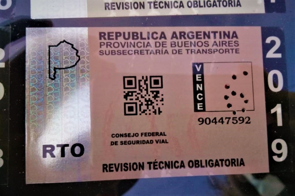 Los veh&iacute;culos "esenciales" deber&aacute;n sacar turno para renovar la oblea.