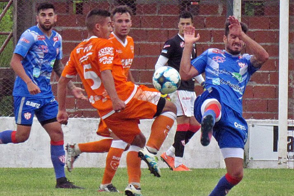 Nuevamente Ca&ntilde;uelas empat&oacute; como local. 