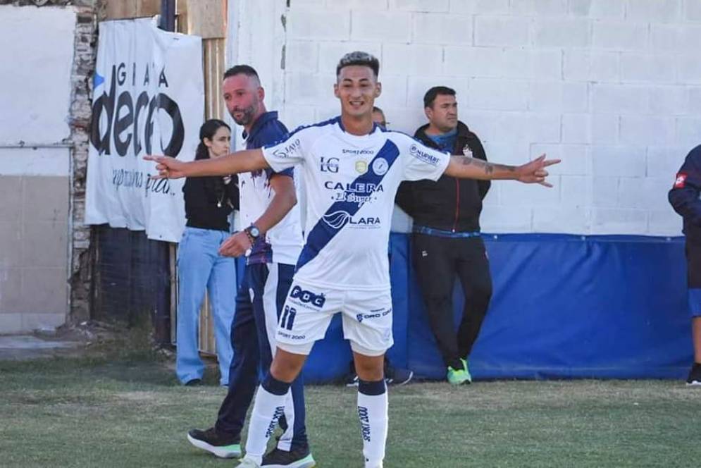 Maldonado coron&oacute; una tarde para el recuerdo. Ph: prensa Deportivo Merlo.