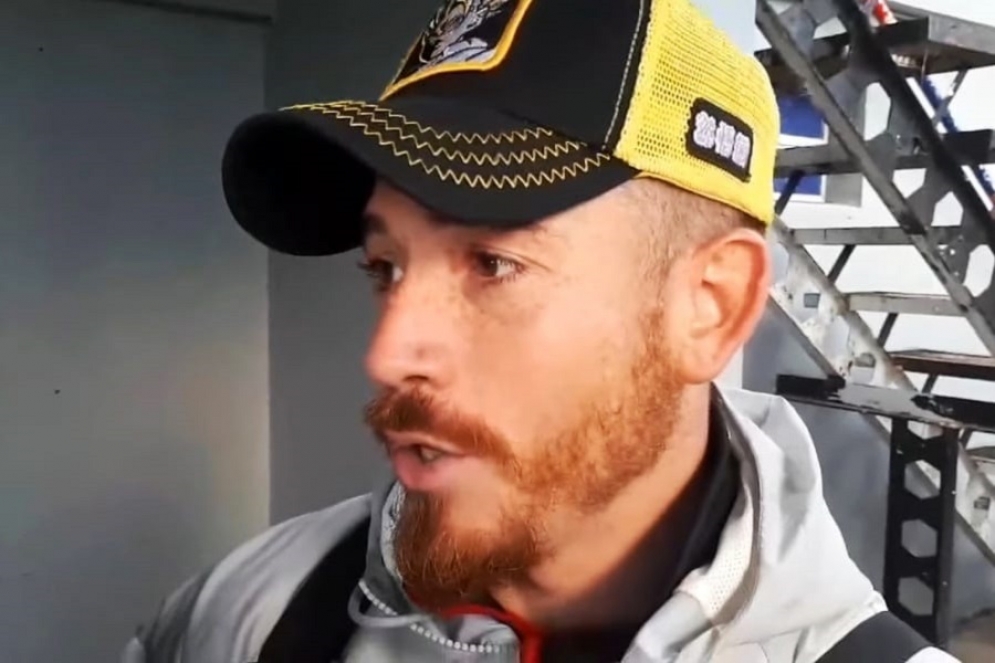 Frattini a la salida del vestuario, en Maschwitz.