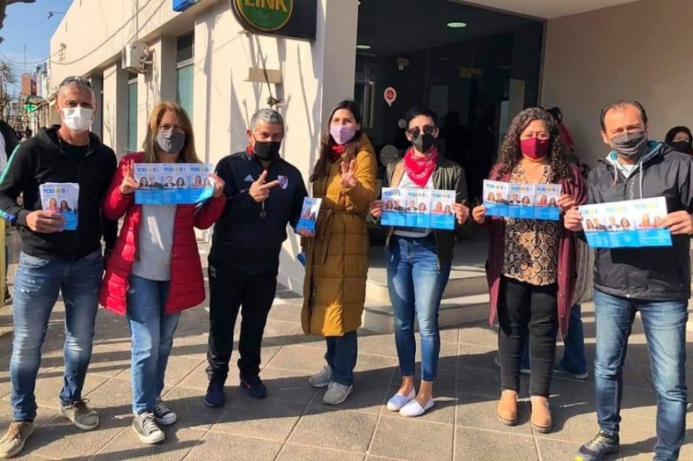 "La mesa del Banco Naci&oacute;n", un cl&aacute;sico del oficialismo.