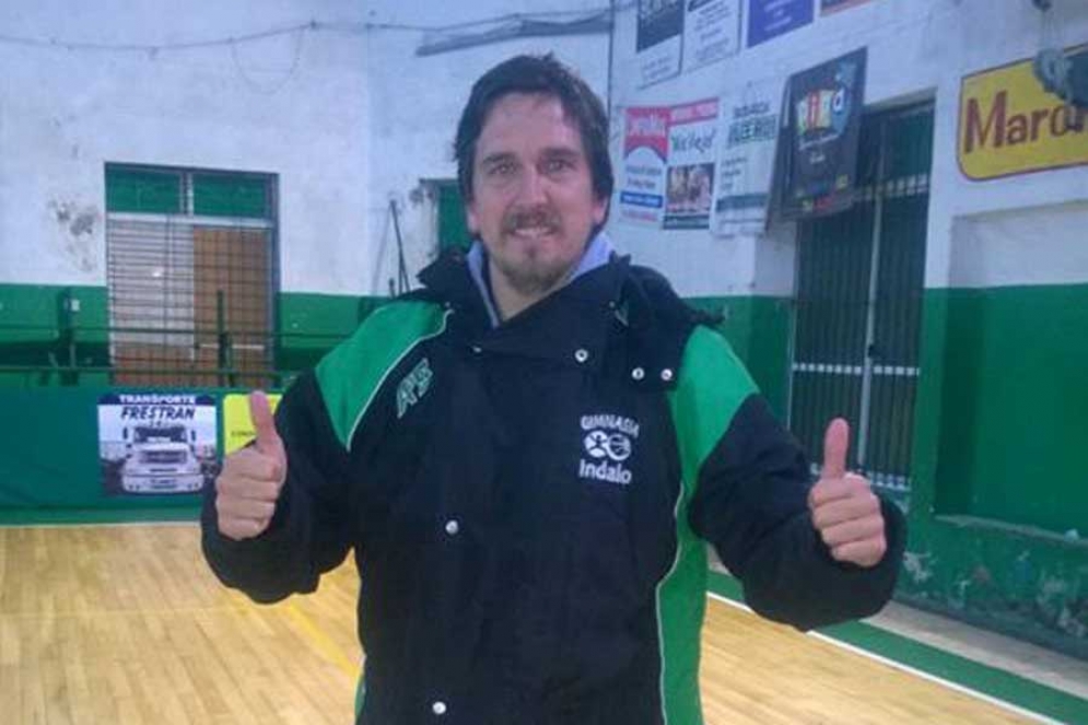 Al DT campe&oacute;n "no le interesa dirigir" a jugadores "enanos"