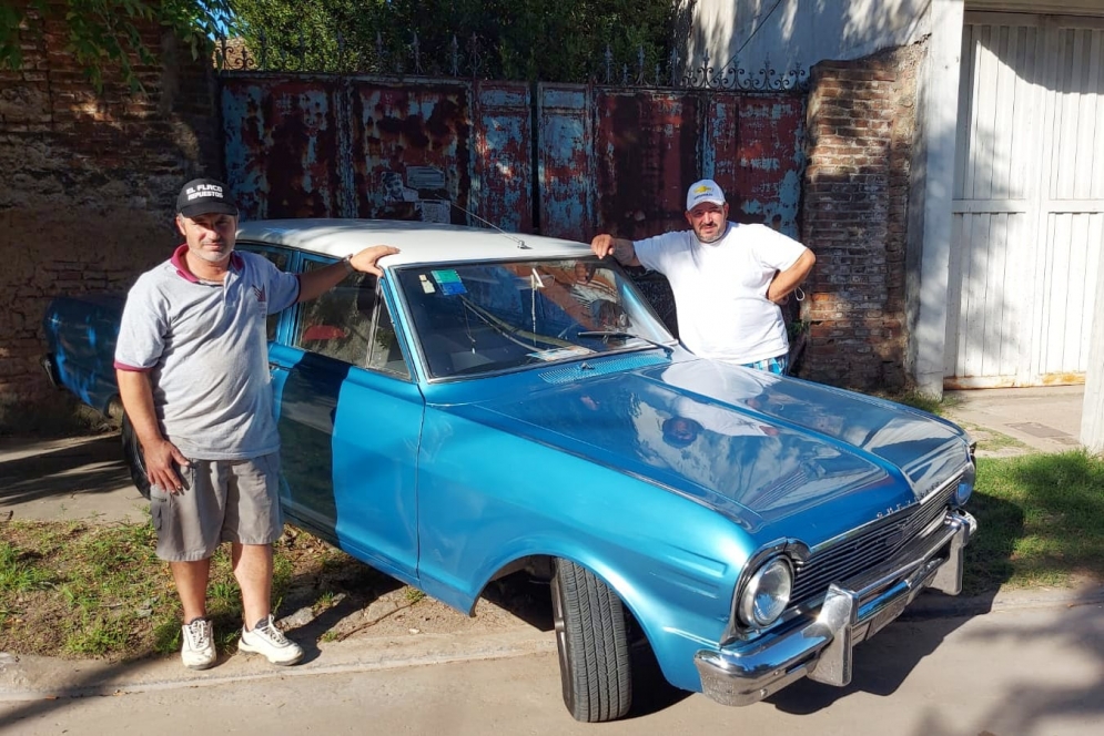 La agenda del s&aacute;bado a la noche incluye una cena a la canasta.