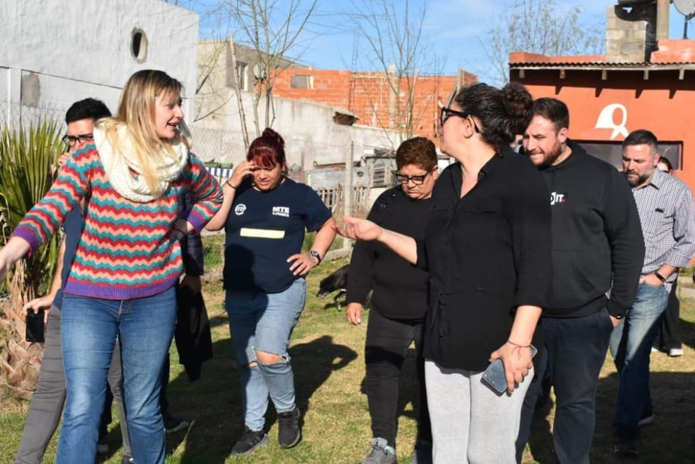 La recorrida de los legisladores, por la localidad M&aacute;ximo Paz