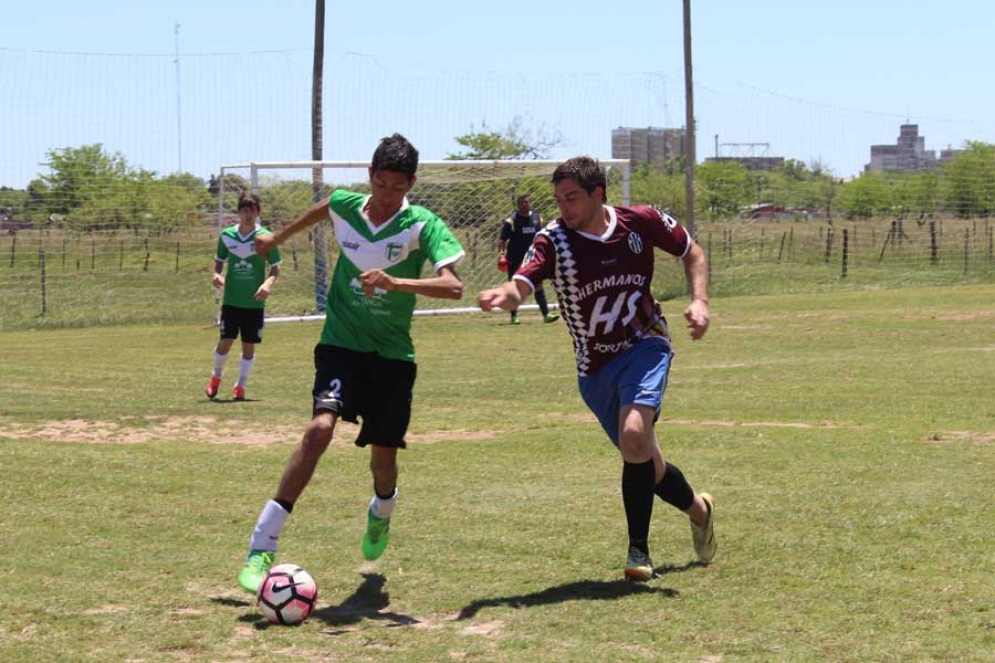 Villa M&oacute;nica super&oacute; 3 a 0 a El Laurel. 