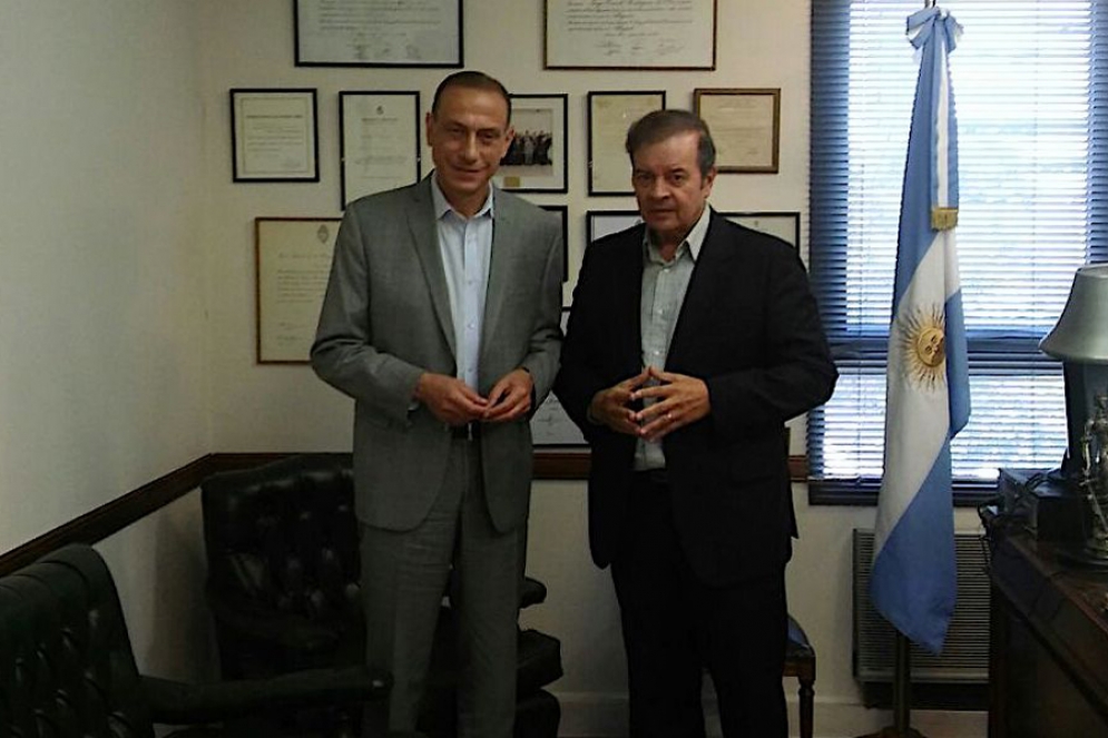 Arrieta represent&oacute; a la regi&oacute;n en una audiencia con el Juez Rodriguez