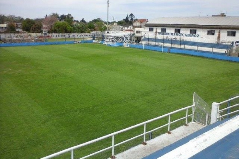 El CFC visita al azul de Burzaco.