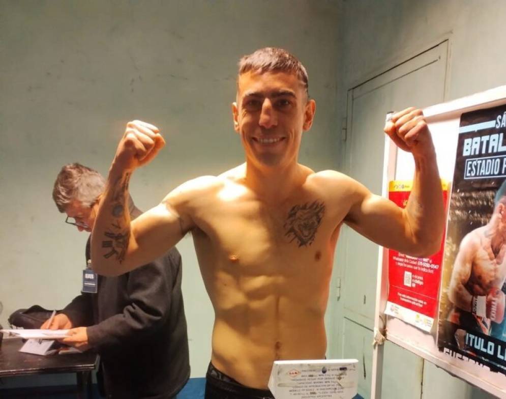 Cierra el 2023 arriba del ring.