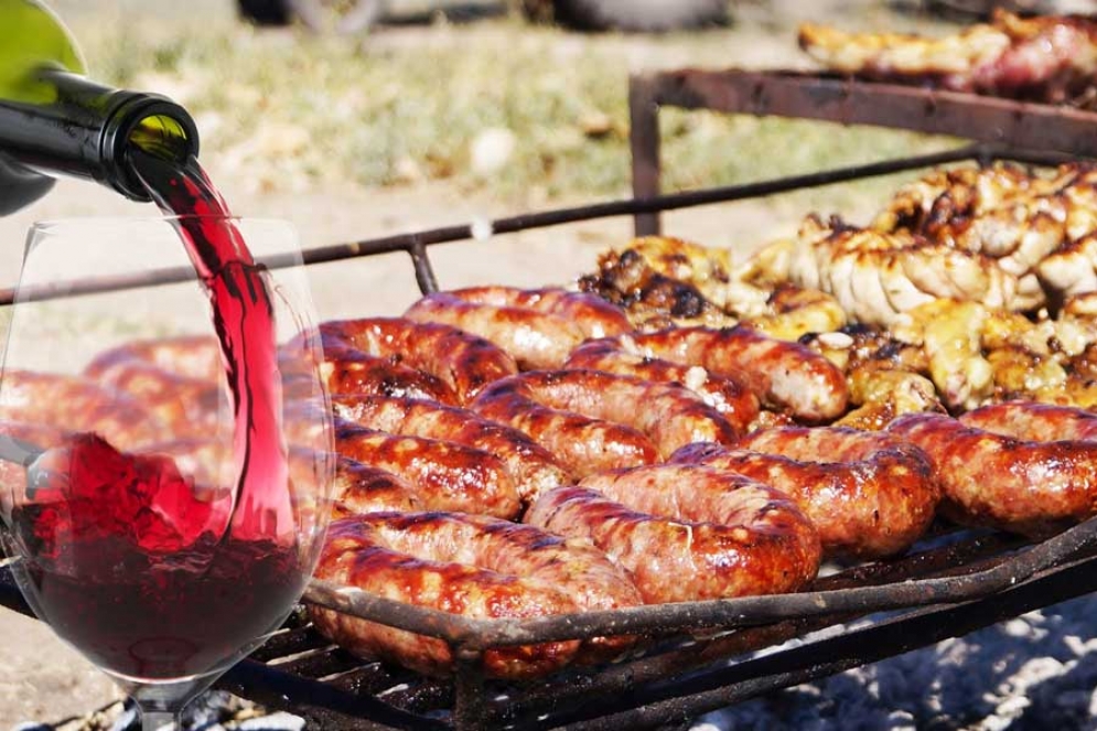 Se confirm&oacute; una reuni&oacute;n "secreta" entre dirigentes de la UCR