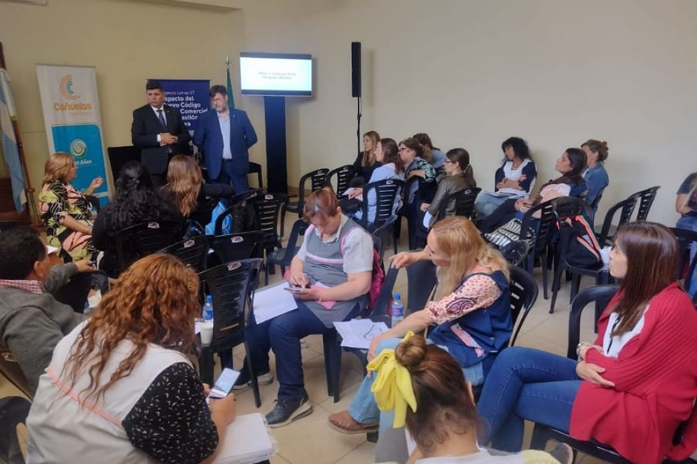 El cierre del curso fue en el sal&oacute;n de la Sociedad Italiana.