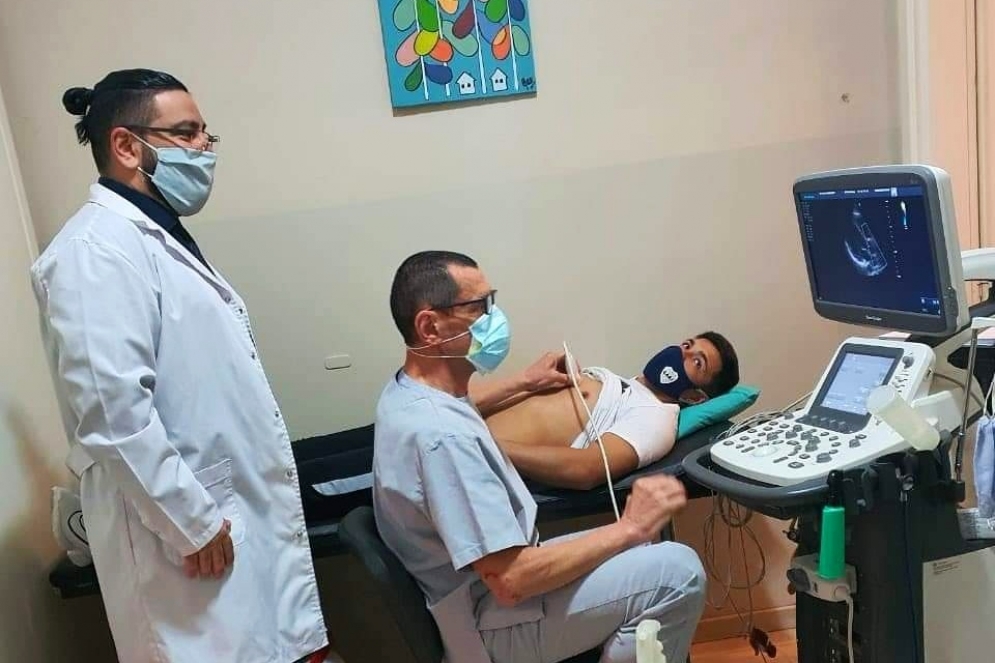 Los futbolistas comenzaron a realizarse chequeo m&eacute;dicos. 