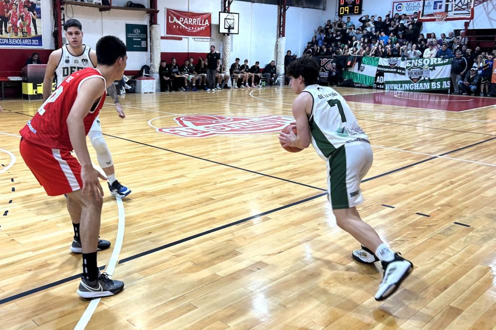 Buen marco en el gimnasio de Lara y 25 de Mayo. Ph: prensa CFC.