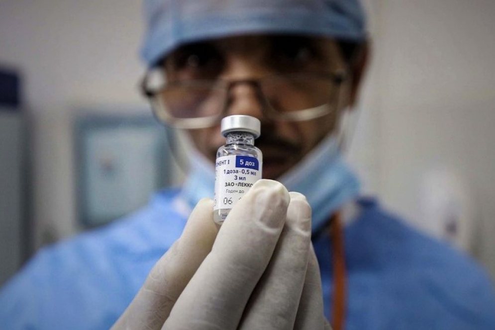 El esc&aacute;ndalo le cost&oacute; el cargo al "numero dos" de la direcci&oacute;n m&eacute;dica, Dr. Federico Grau.