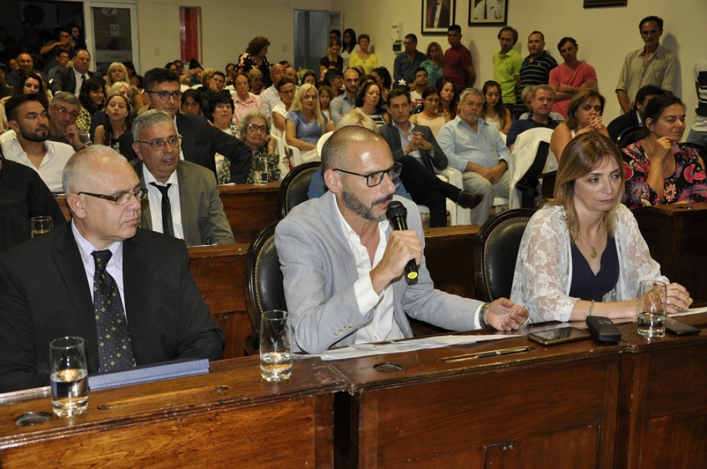 Los concejales del oficialismo publicaron su posici&oacute;n sobre la decisi&oacute;n de seguir sin sesionar. 