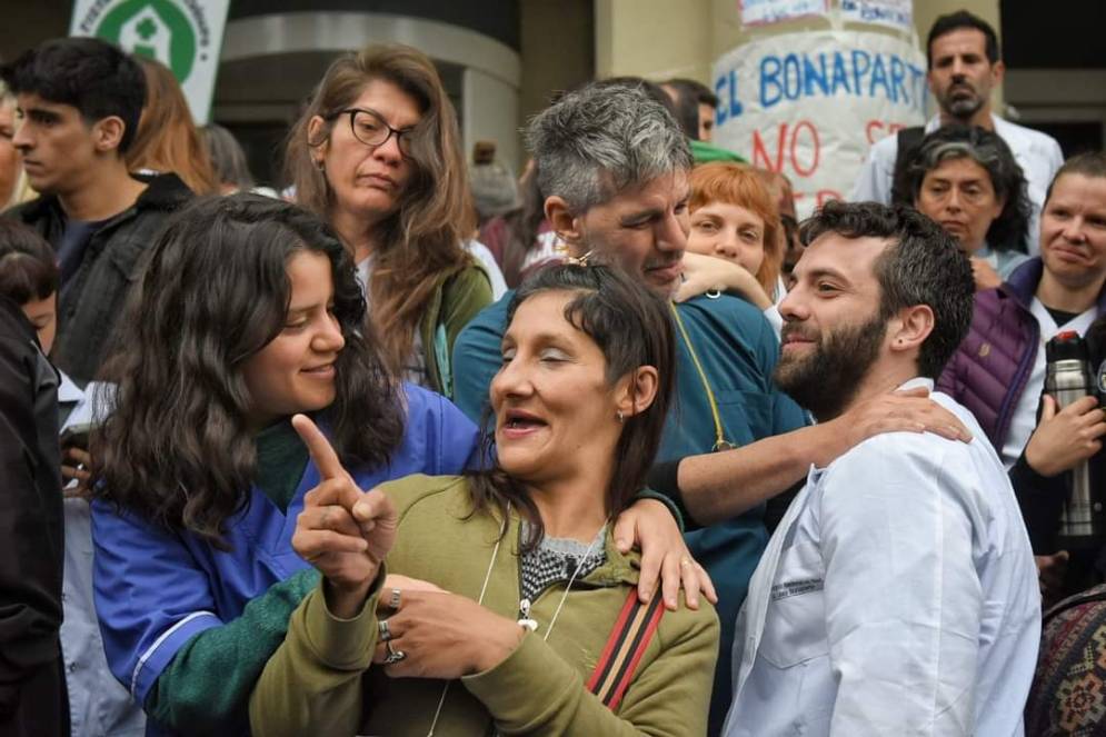 Fuentes gubernamentales del gobierno cambiaron el discurso y se empez&oacute; a hablar de reestructuraci&oacute;n.