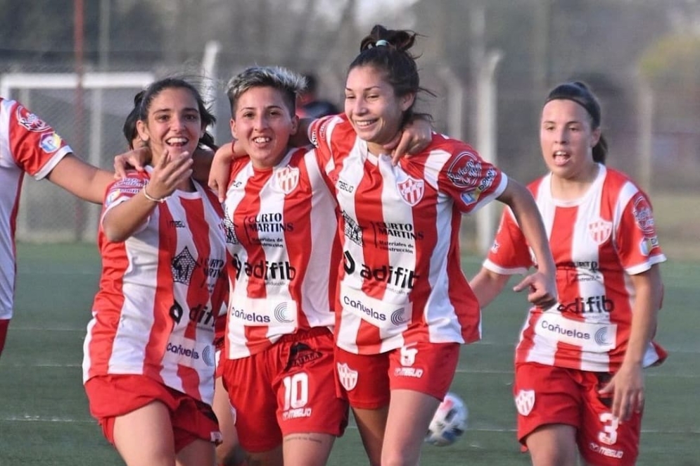 Iraola, M&eacute;ndez, Andreani y Gallego.  (Foto: Redes Futbol Femenino)