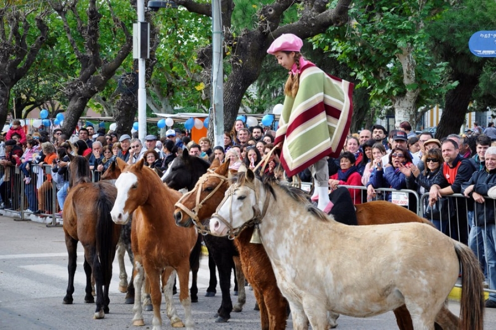 Fiesta popular por el 25 de Mayo