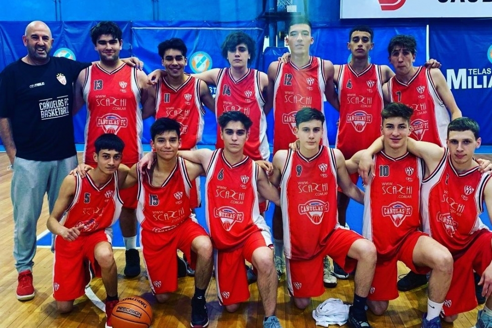 Uno de los planteles formativos que present&oacute; el rojo el fin de semana.