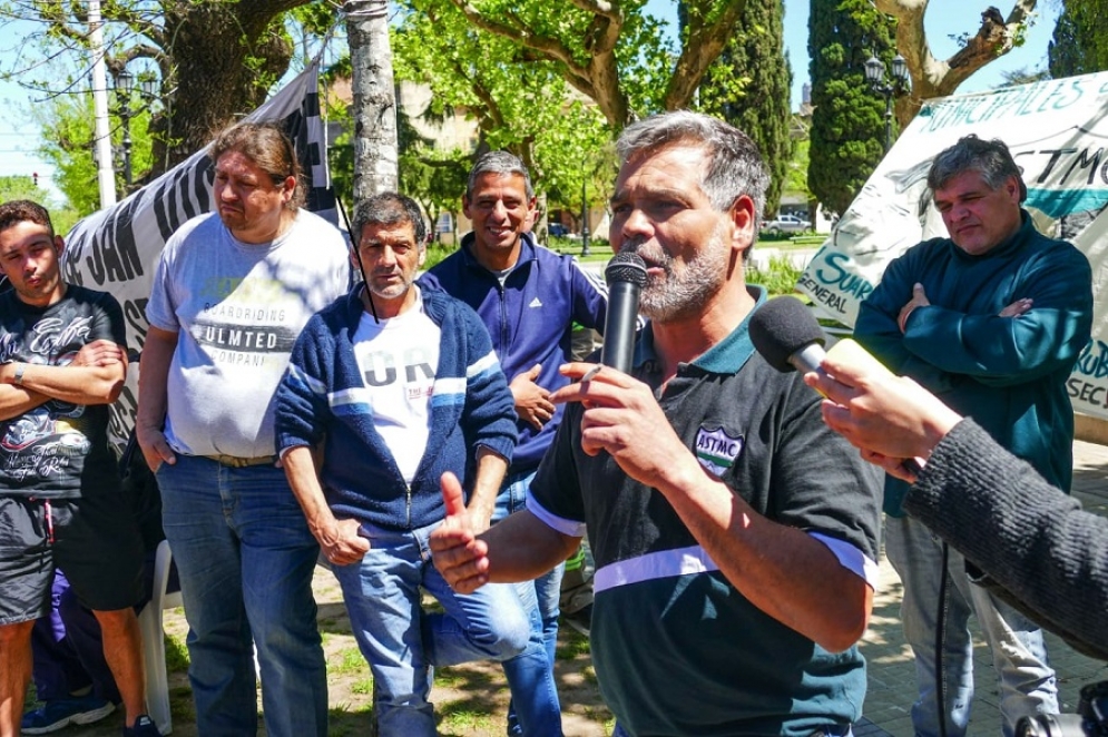 Su&aacute;rez blanque&oacute; sus diferencias con el intendente