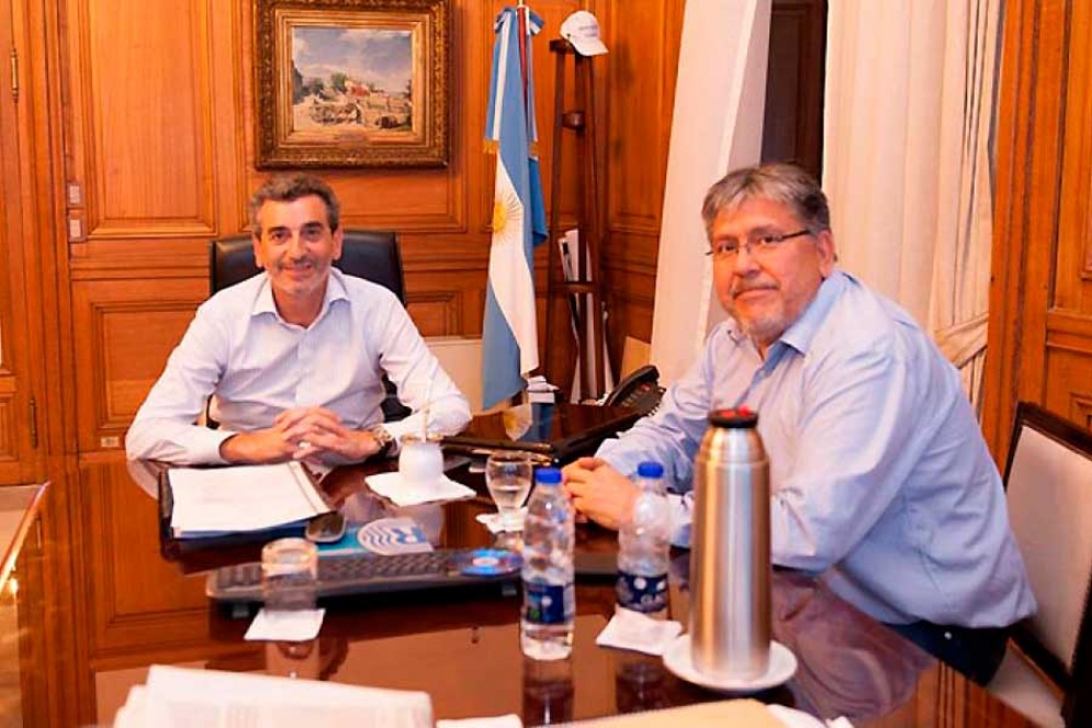 Florencio Randazzo y uno de los referente del Movimiento Evita.