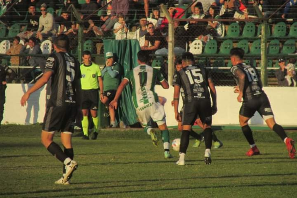 Ph: Facebook El Atl&eacute;tico radio San Miguel