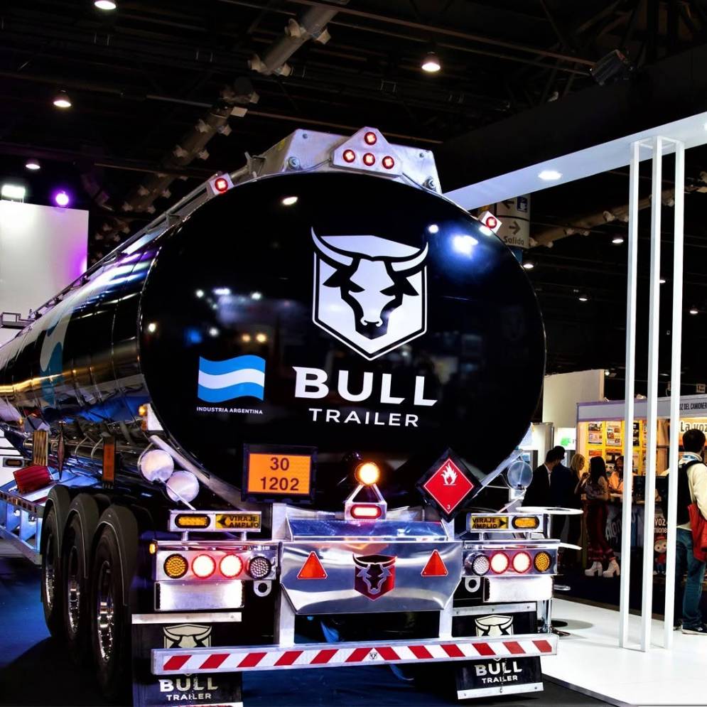 La gerencia de Bull Trailer contest&oacute; con munici&oacute;n pesada.