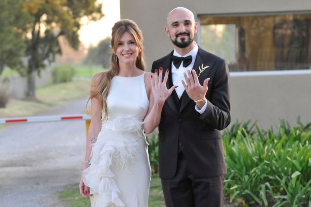Abel Pintos y Mora Calabrese celebraron su boda en la estancia Villa Mar&iacute;a