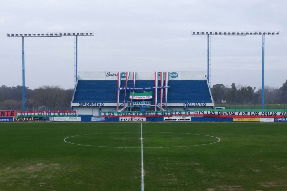 Ca&ntilde;uelas visitar&aacute; al "azzurro"