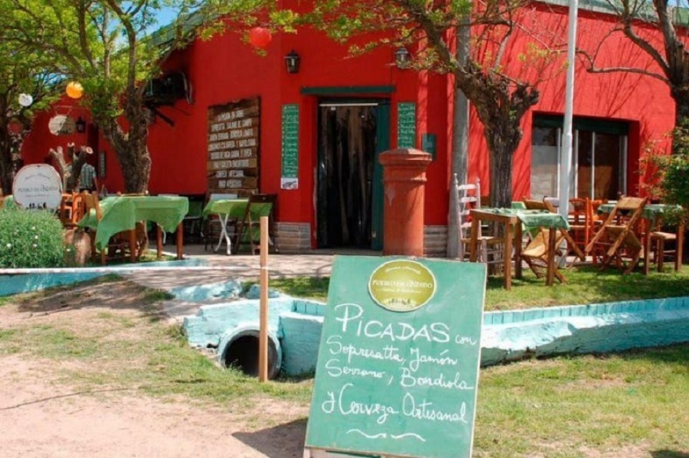 "Ca&ntilde;uelas se consolida como un polo tur&iacute;stico"