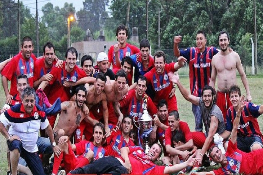 San Lorenzo celebrando el t&iacute;tulo en el a&ntilde;o 2013.