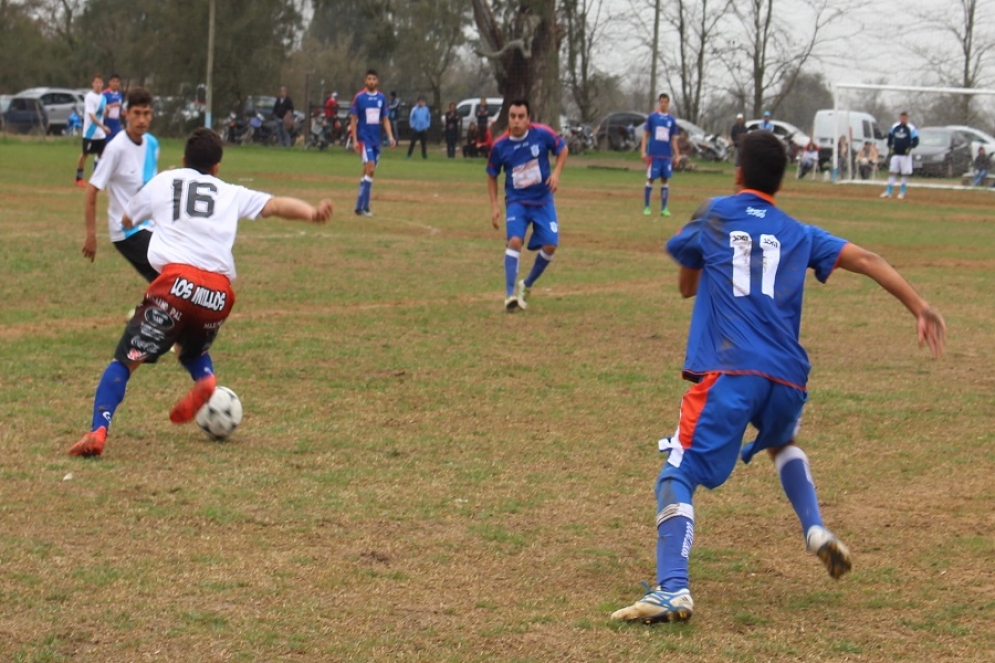 Liga de F&uacute;tbol: La Academia derrot&oacute; a Polimuseo y se mantiene como &uacute;nico l&iacute;der del torneo