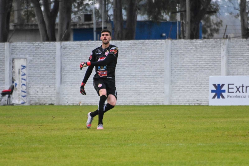 Tom&aacute;s Lingua Bender.