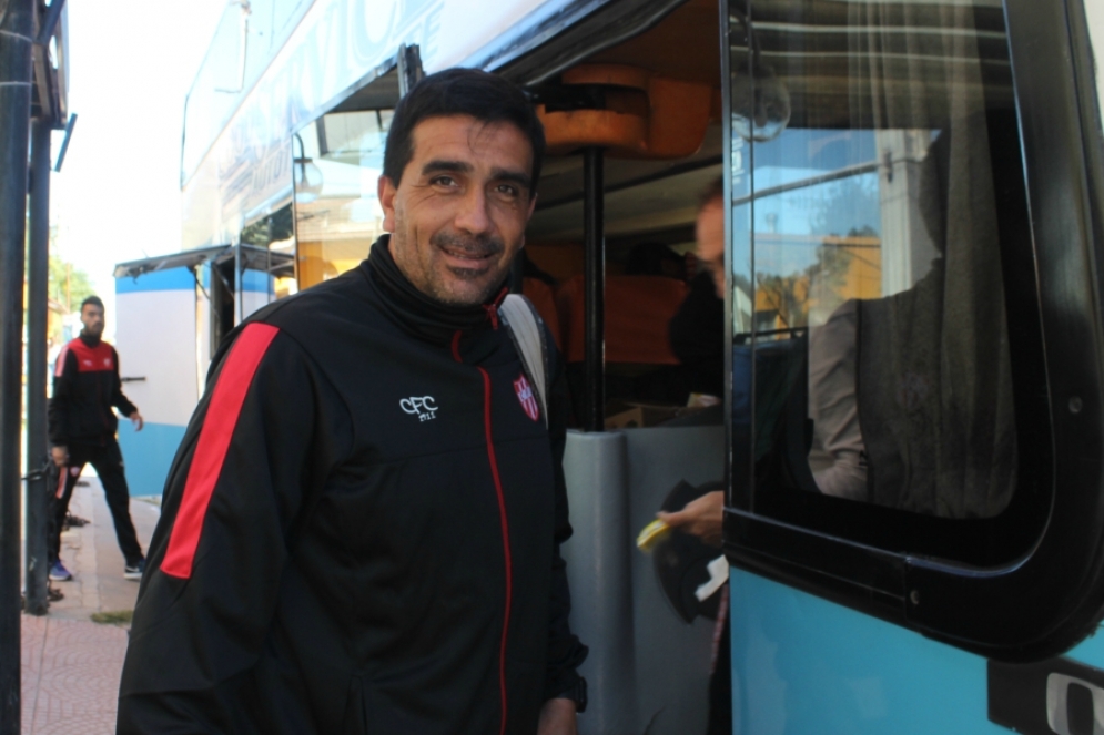 Campod&oacute;nico subiendo al micro.