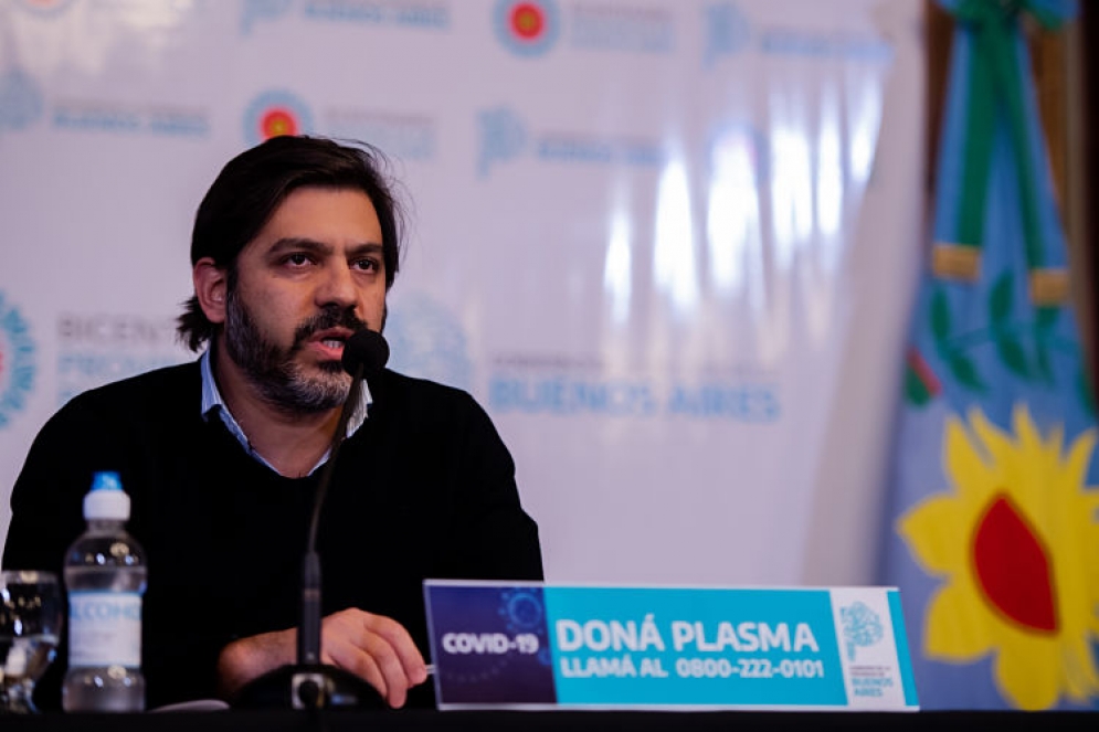 El jefe de Gabinete, Carlos Bianco (foto), junto al el ministro de Salud, Daniel Goll&aacute;n, dieron una conferencia este viernes por la tarde. 