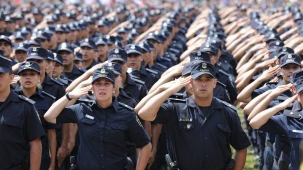 El faltante de efectivos en servicio es un gran dolor de cabeza para la seguridad provincial. 