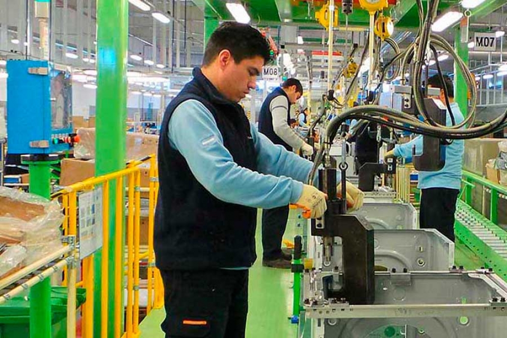 Paran los trabajadores de Visuar