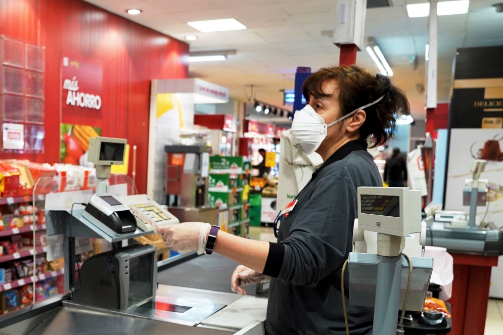Las sucursales de Rivadavia y Avenida Libertad del "D&iacute;a %" est&aacute;n adheridas al plan de beneficios.