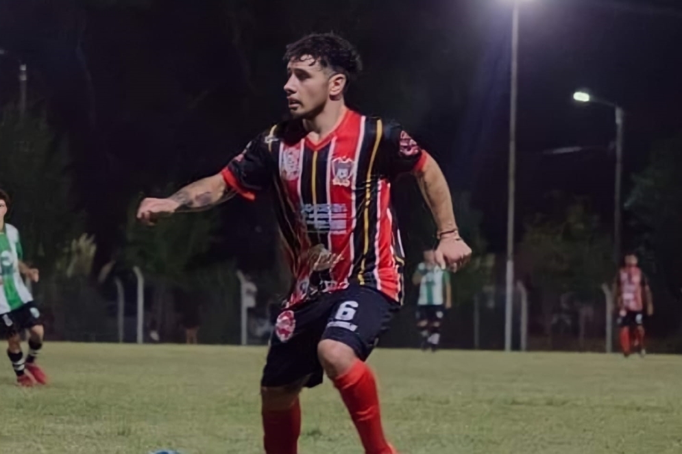 Jonathan Montovio, autor de uno de los tantos de "Mostrando".