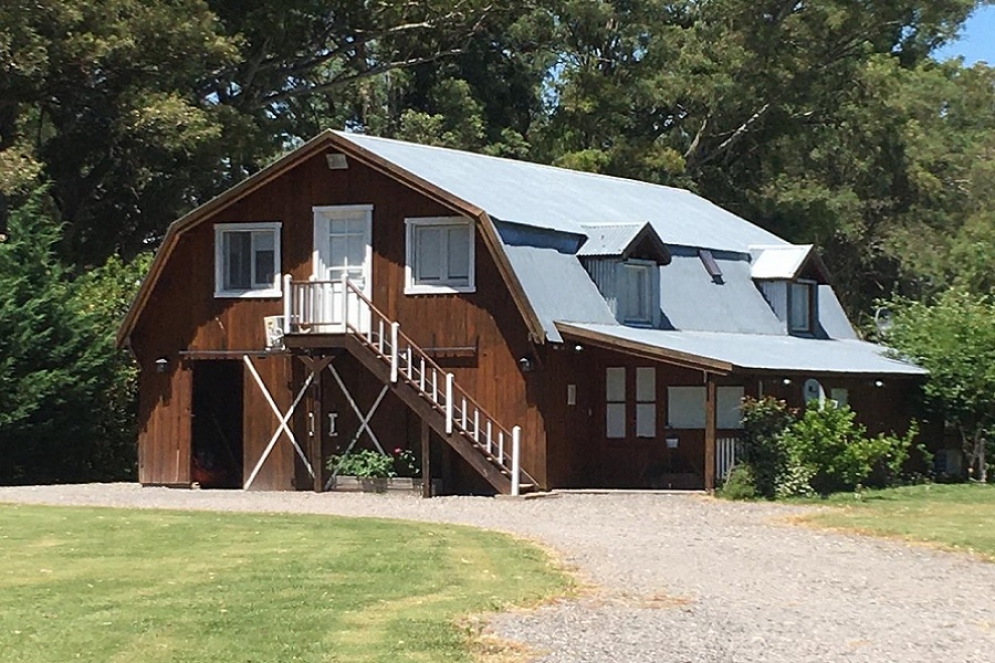 Uno de los tres hospedajes de la Chaparrita Polo Ranch. 