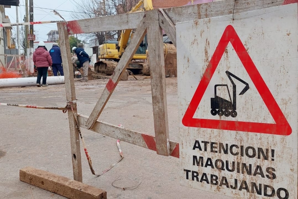 Comerciantes de la zona se&ntilde;alaron en Nac Pop que son perjudicados por  la demora de las tareas.